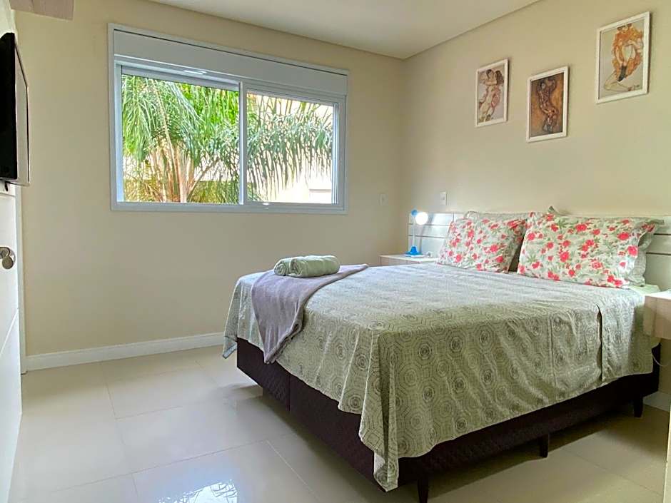 Férias próximo à natureza c/Piscina 250 mts praia