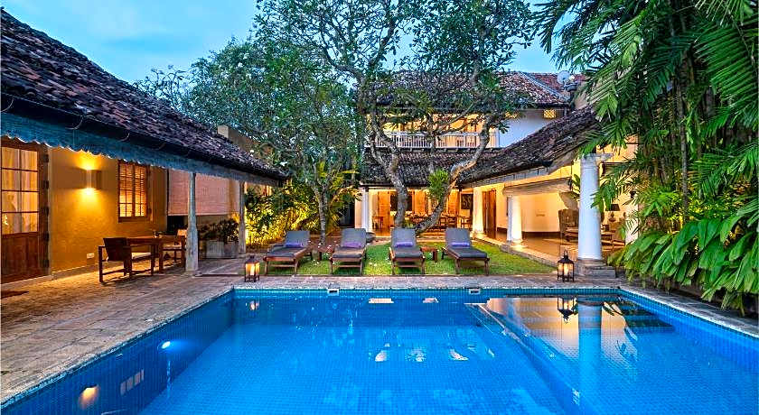 Taru Villas Rampart Street 