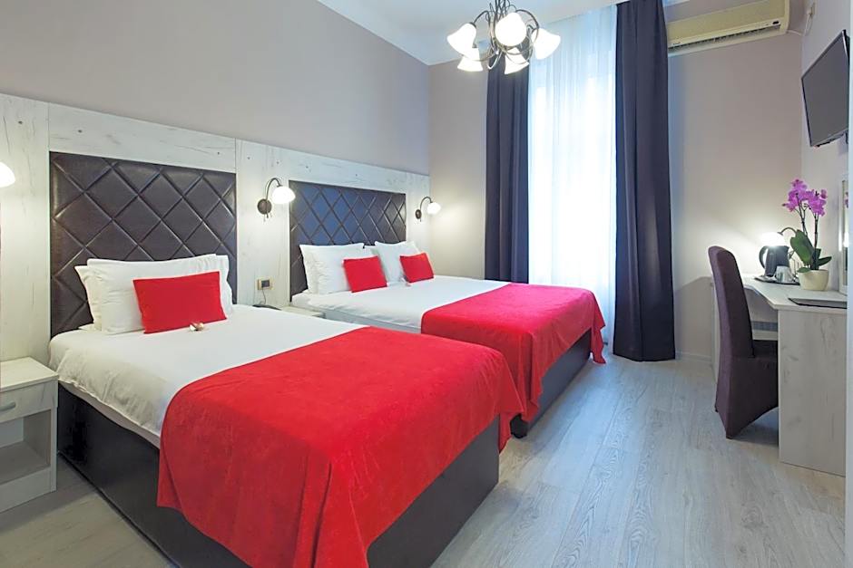Belgrade City Hotel