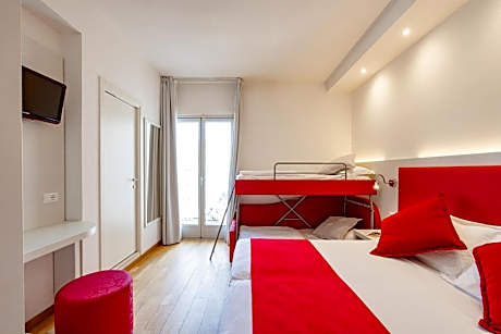 Classic Quadruple Room