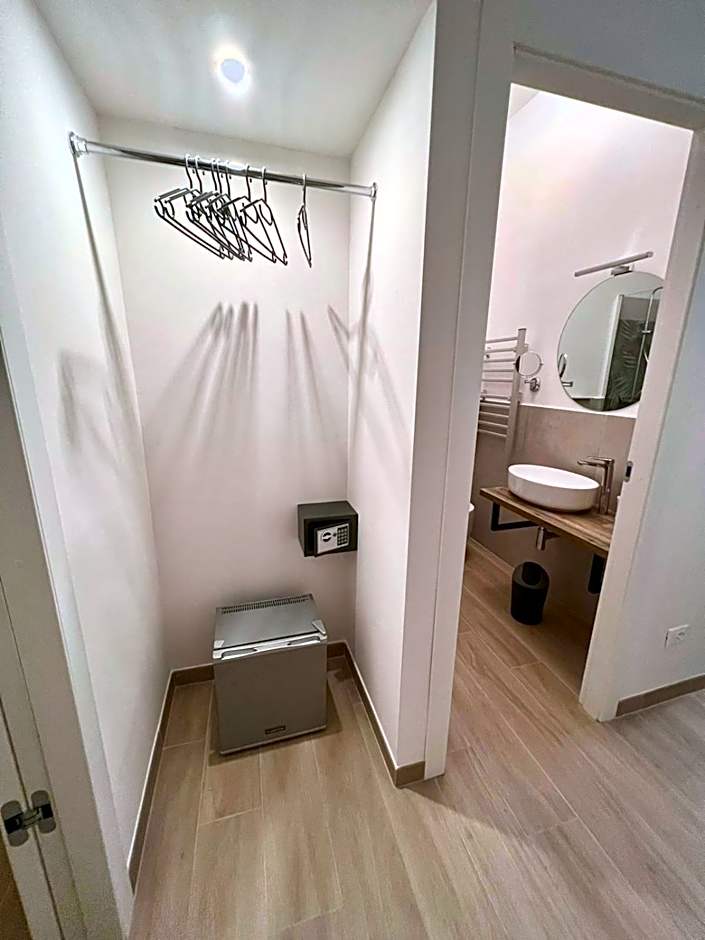 Relais Roma Vaticano - METRO station Ottaviano