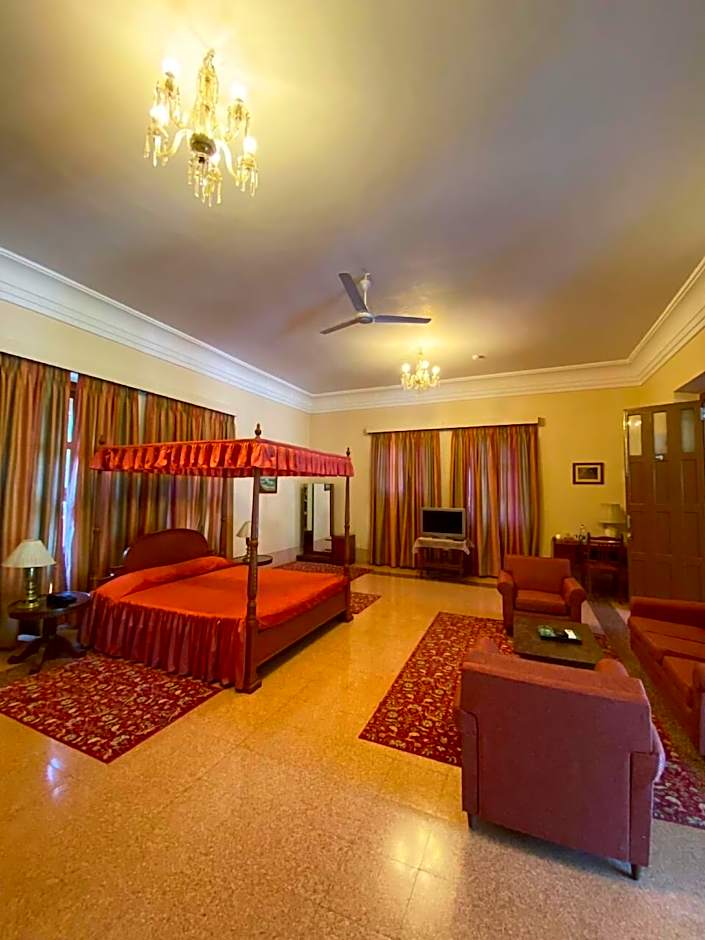 Nilambag Palace Hotel