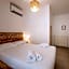 Travel B&B