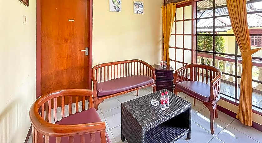 Hotel Shanty Mitra RedDoorz