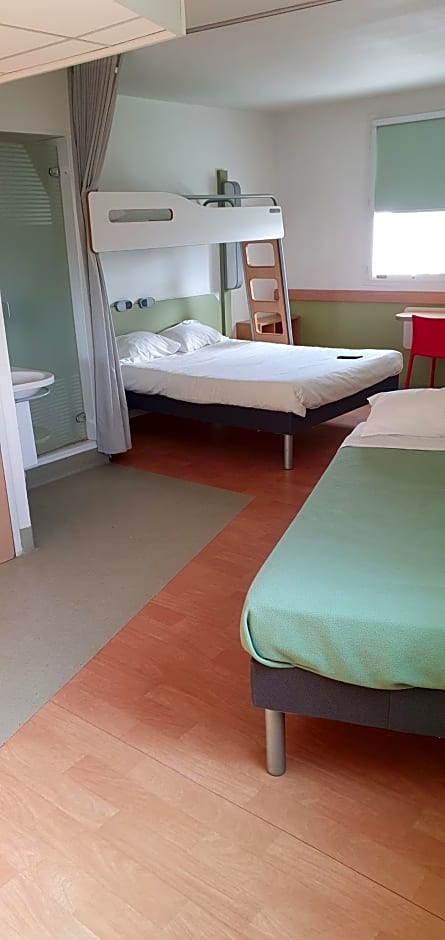 Ibis Budget Roanne Hotel