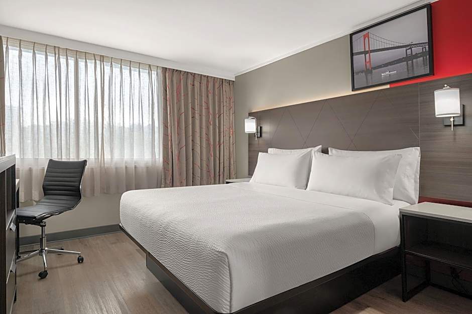 Photo 1 of 4 of Standard 1 King Bed, Mobility Accessible