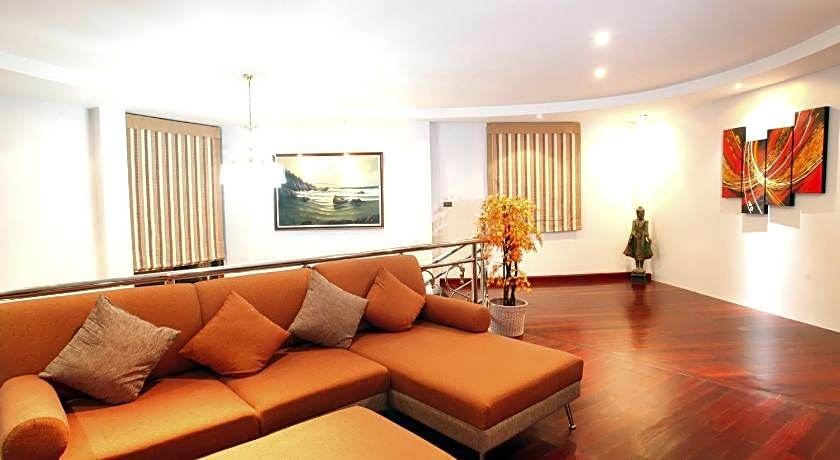 Kata Sea View Villas