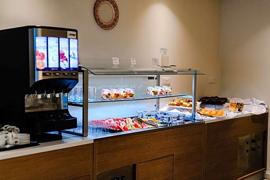 Seaview Hotel - Adults Only 16 Plus