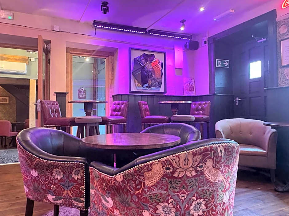 The Fountain Inn