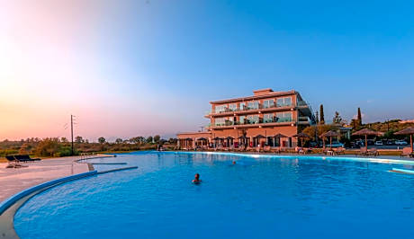 LAGUNA HOLIDAY RESORT