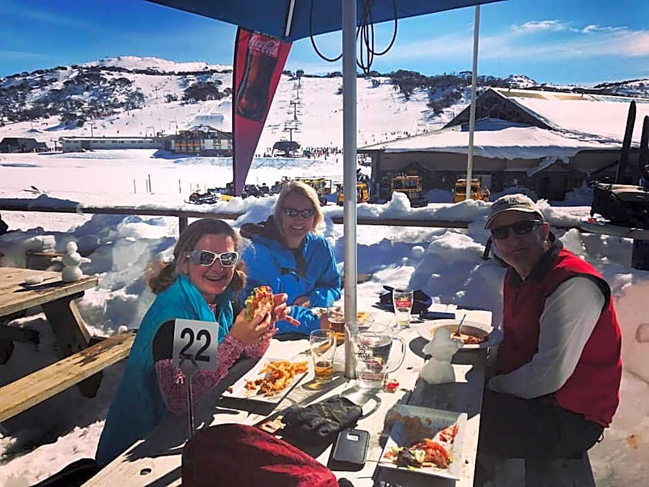 The Man from Snowy River Hotel