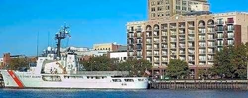 Riverview Suites at Water Street Center