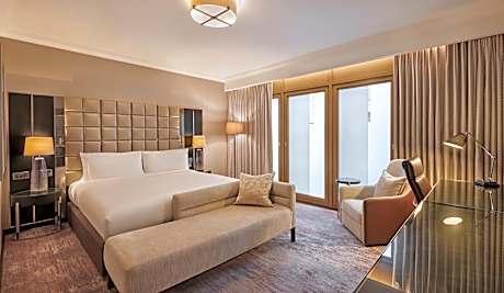 Premium King Room - High Floor