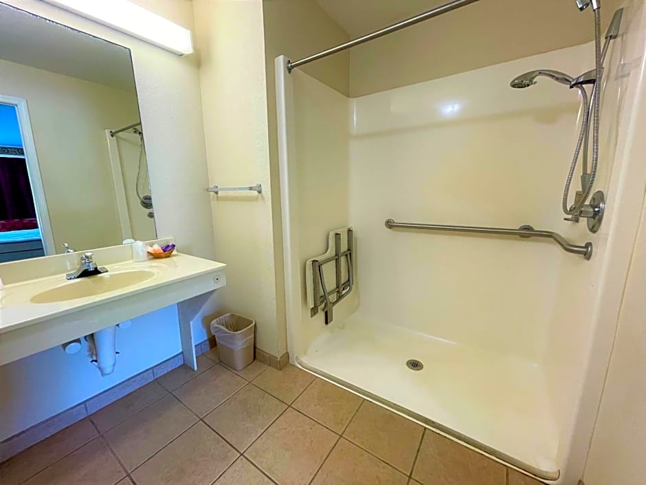 Rodeway Inn