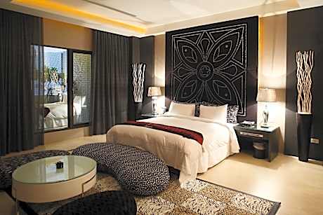 Premier King Room (Check-in after 21:00)