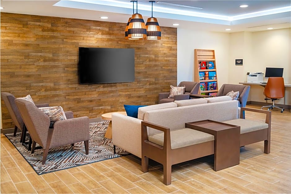 Candlewood Suites - Las Vegas - E Tropicana, an IHG Hotel
