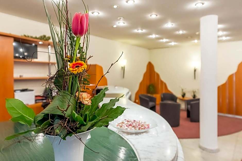 Tripinn Bristol Hotel Mainz