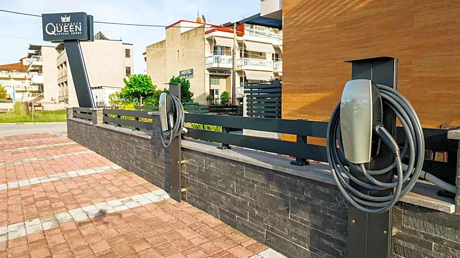 Elizabeth Queen Luxury Rooms