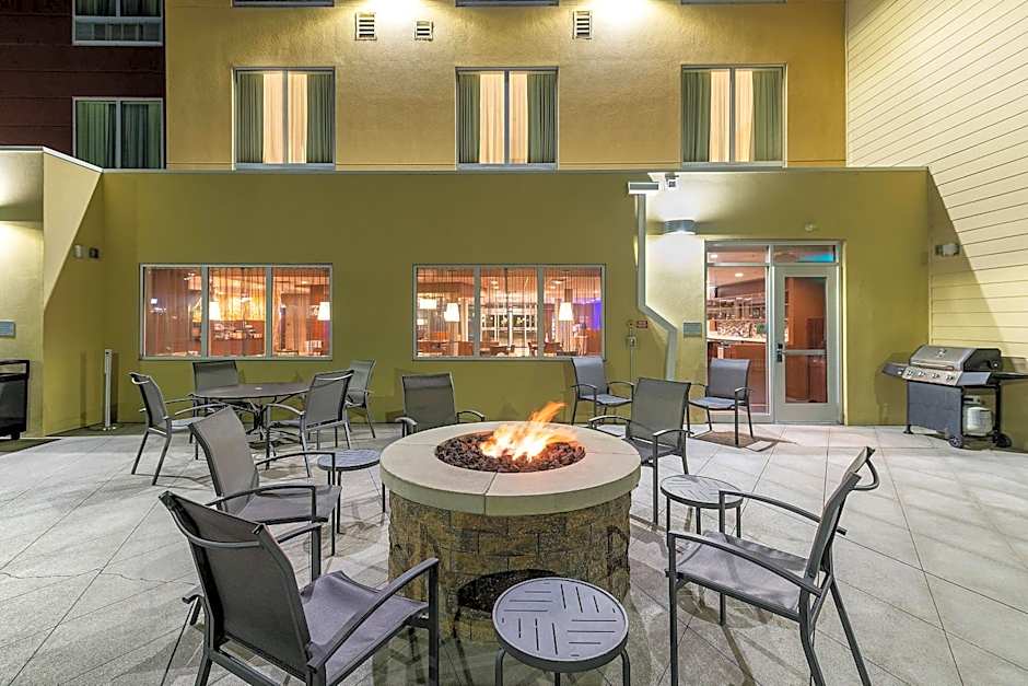 Fairfield Inn & Suites by Marriott Sidney