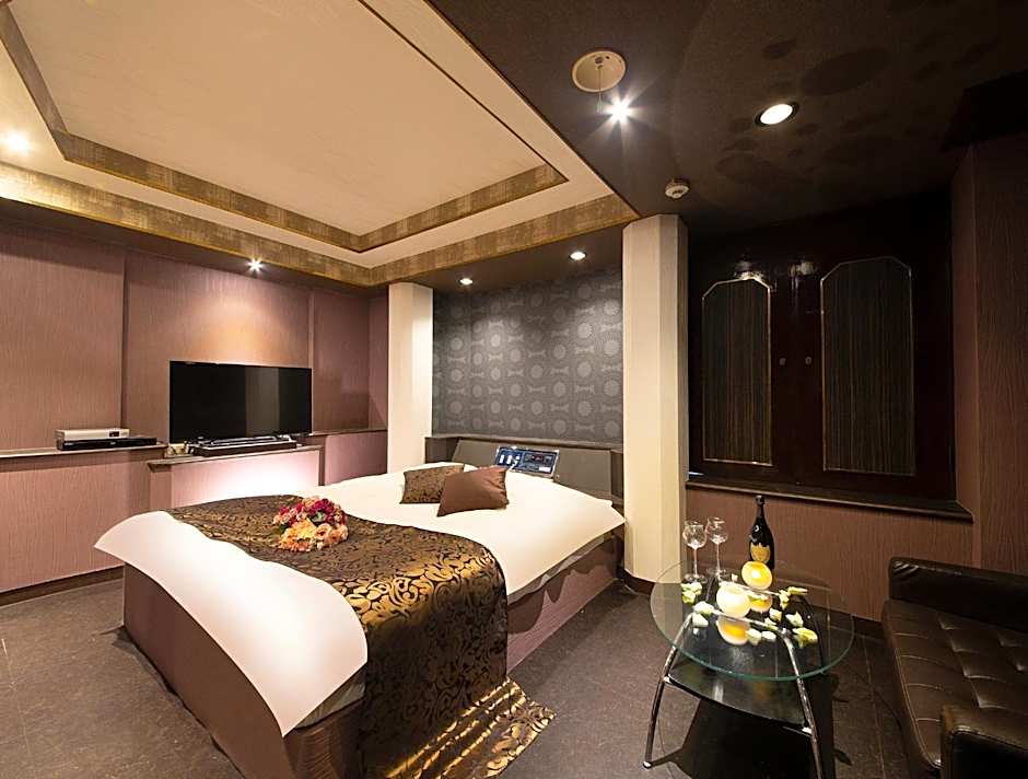 Hotel Gee (Adult Only)
