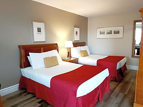 Two Double beds with Kitchenette