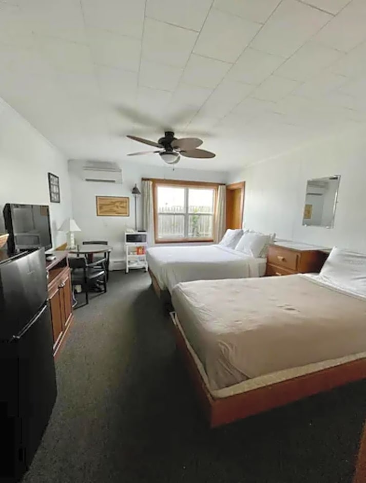 Echo Motel