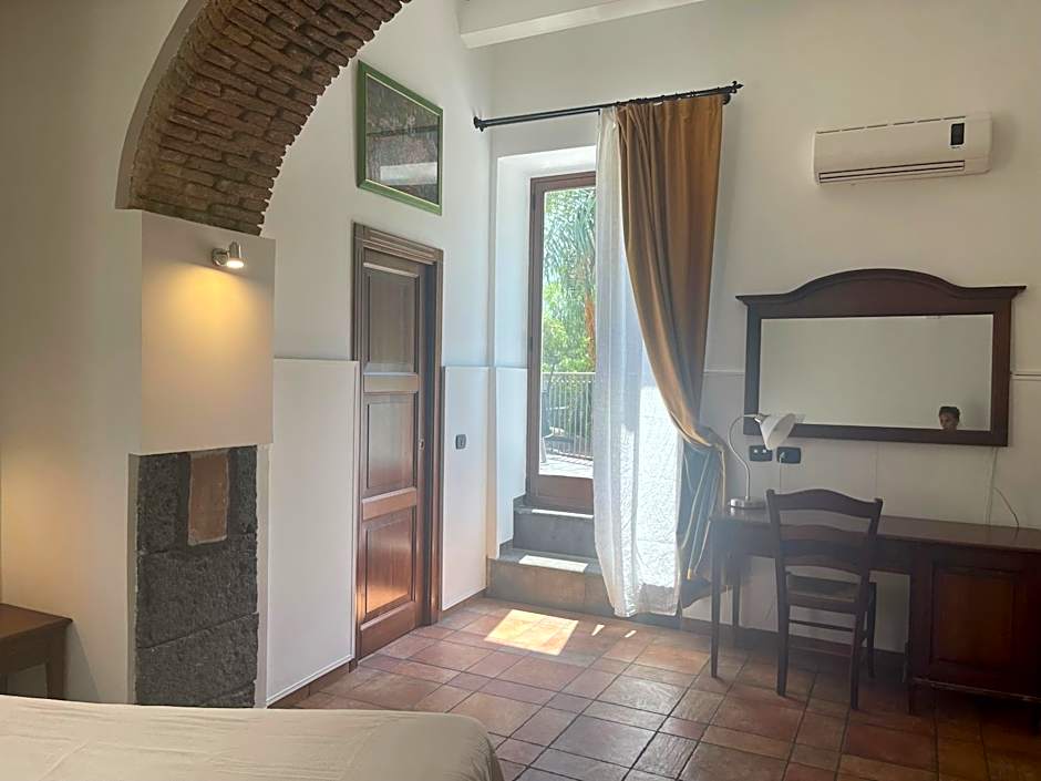Hotel Capomulini 3 Stelle