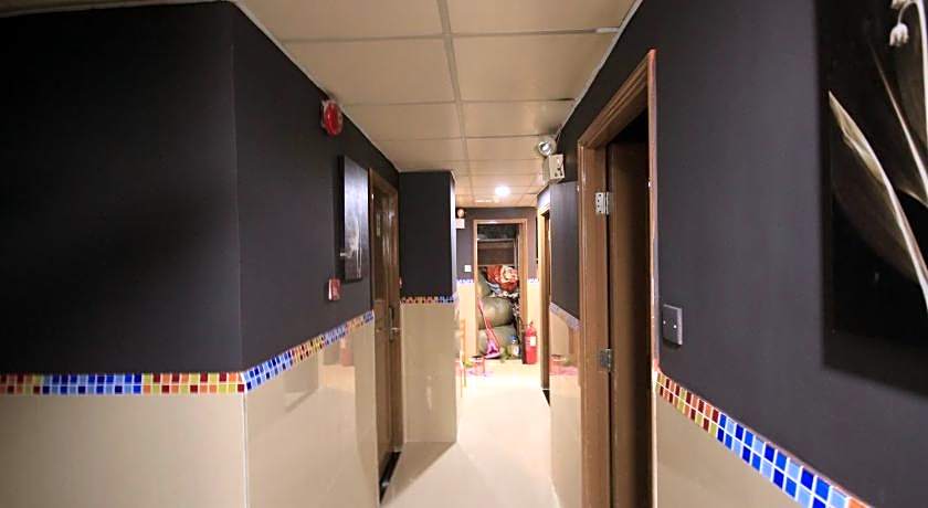 Timehouse (Hong Kong Hostel)