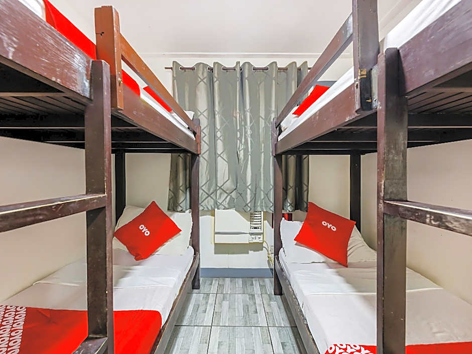 Metro Deluxe Residences near OWWA Pasay