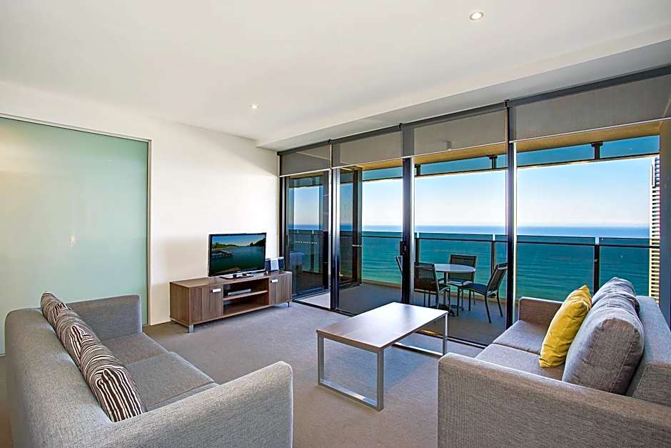 Mantra Circle on Cavill Surfers Paradise