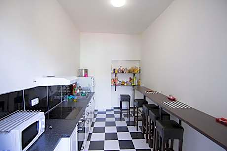 Bed in 12-Bed Mixed Dormitory Room