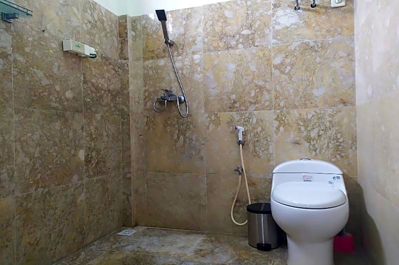 OYO 3741 Mutiara Syariah 1