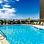 La Quinta Inn & Suites by Wyndham Warwick-Providence Airport