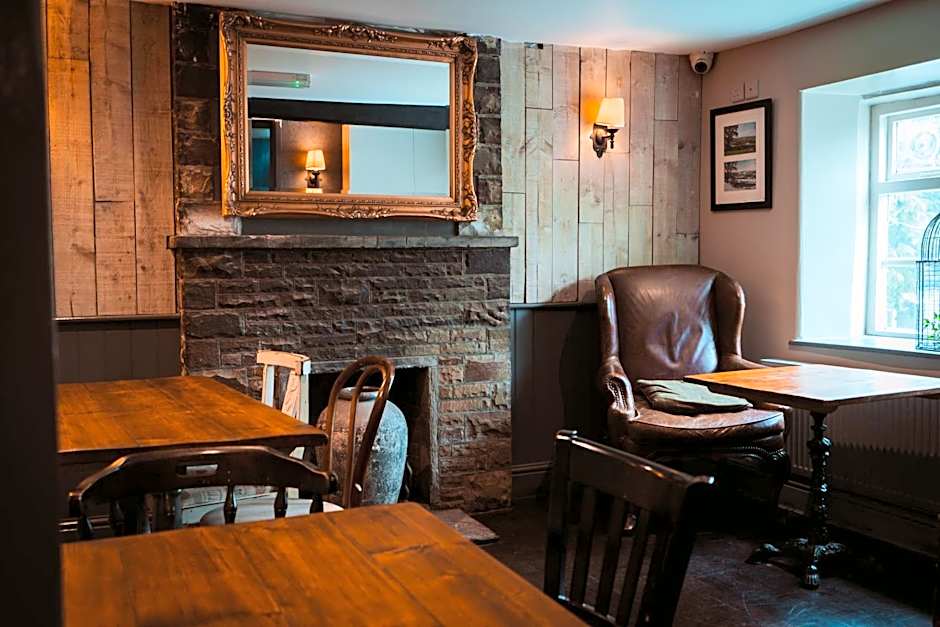 Bulls Head - Holymoorside