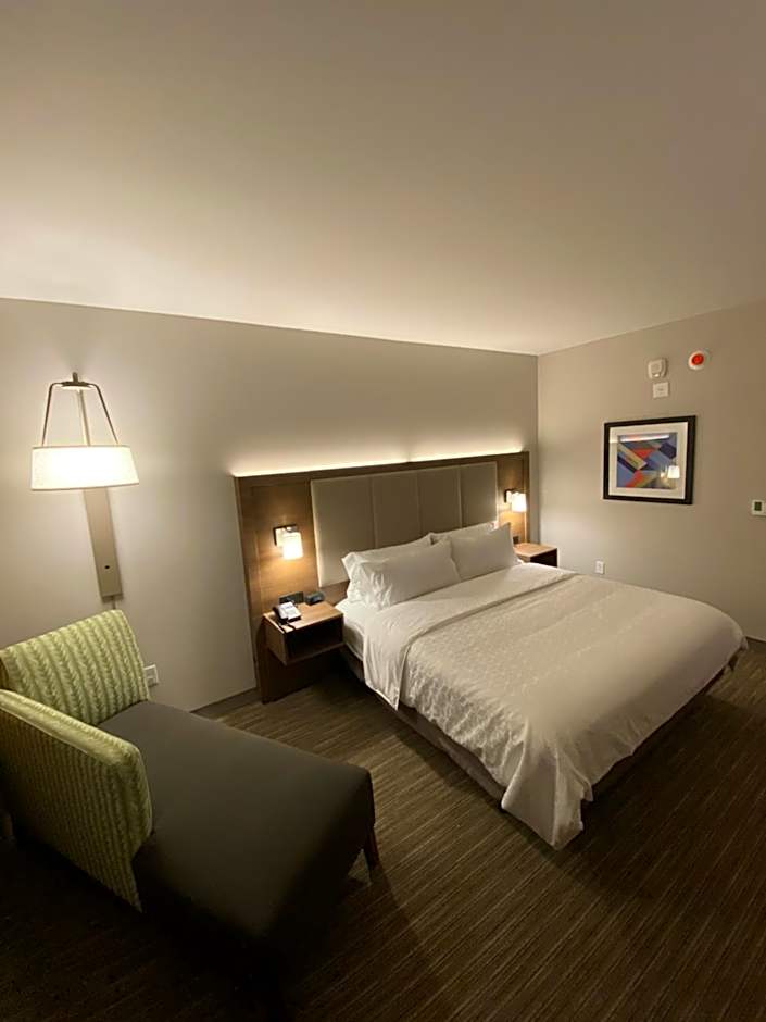 Holiday Inn Express And Suites The Dalles By IHG