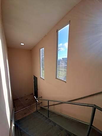 MI CASA ASI DE GRANDE