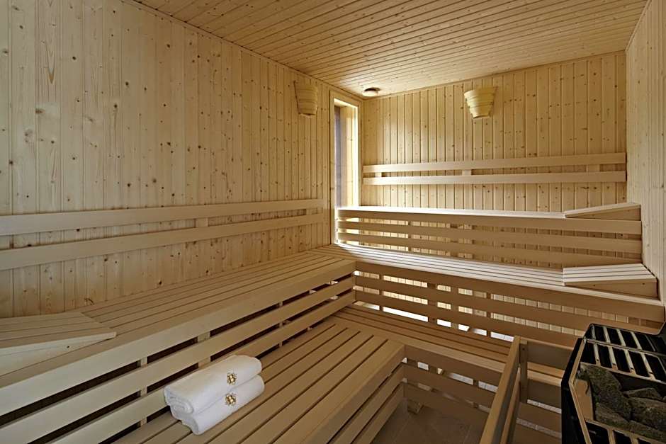 Mercure Wiazowna Brant