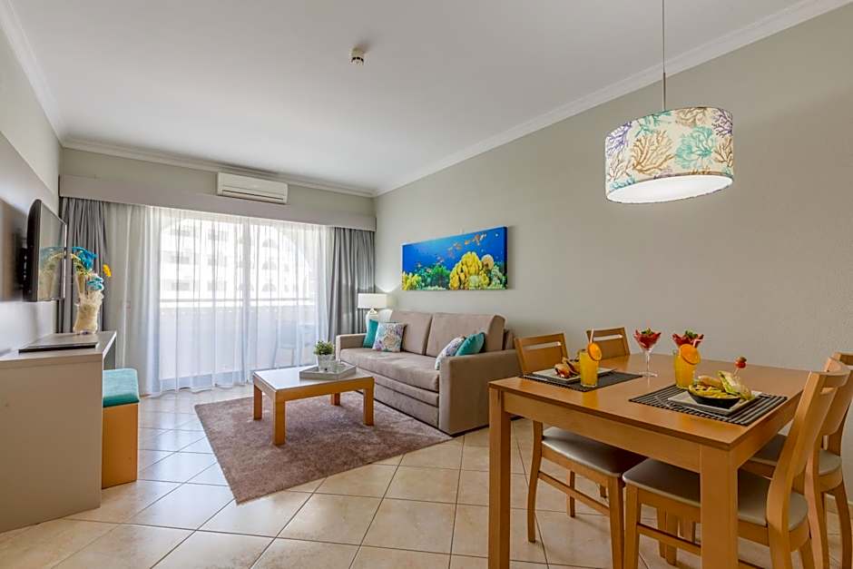 The Navigator - Solaqua