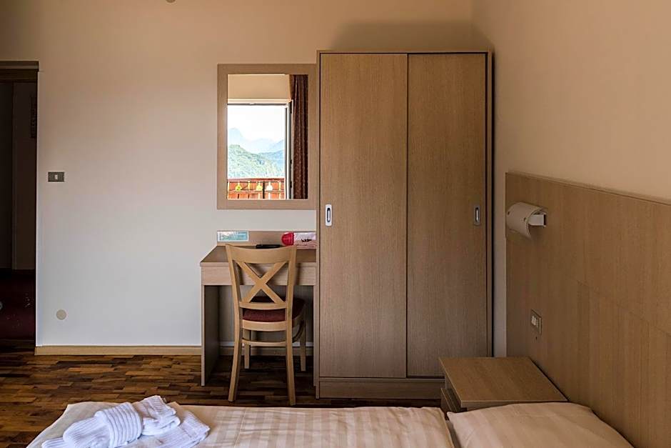 Hotel Lory - Molveno - Dolomiti