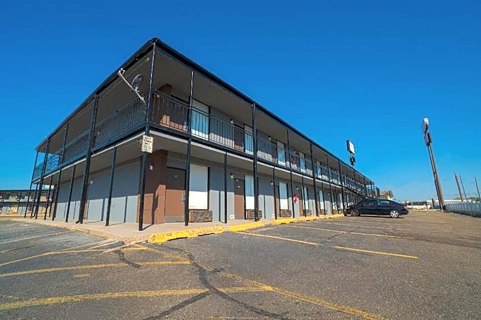Hotel Comfort Stay by OYO Texarkana East, AR I-30