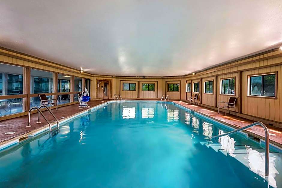 Best Western Indian Oak