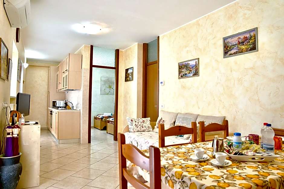 Hotel Diffuso Il Portichetto sulla collina a Vezio Perledo