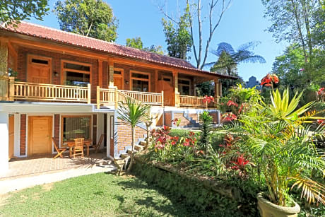 Mulia Garden Bungalows by ZUZU