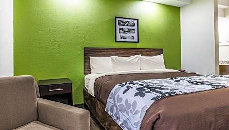 2 Double Beds Non-Smoking
