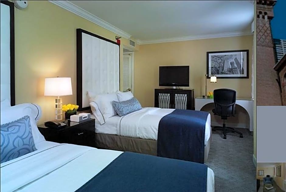 Warwick Allerton Hotel
