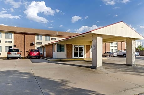 Econo Lodge Emporia