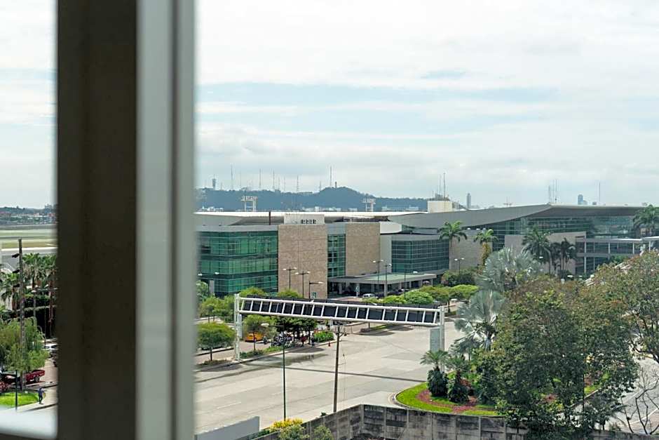 Holiday Inn Guayaquil Airport By IHG