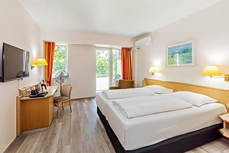 Comfort Double Room with Air Condition