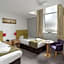 The Carlton Hotel