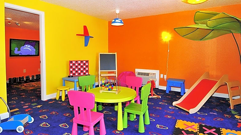 Celebration Suites At Old Town